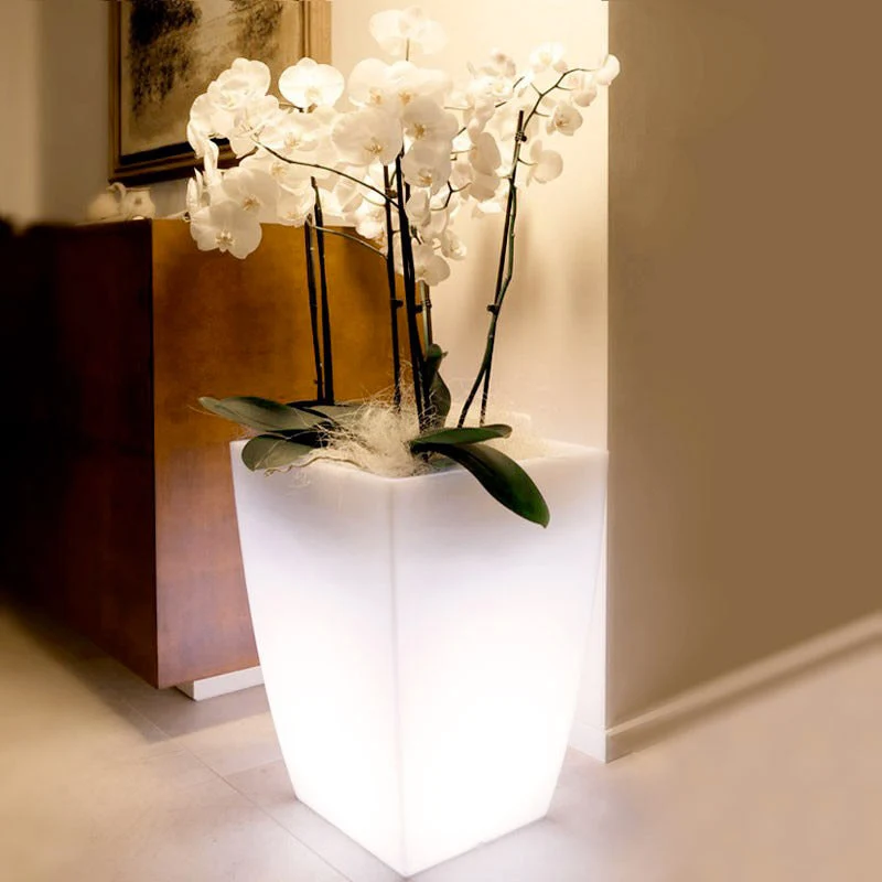 Vaso Luminoso da Giardino a LED 40x40x57 cm in Resina 5W Jasmine Multicolore