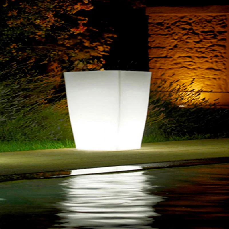 Vaso Luminoso da Giardino a LED 40x40x57 cm in Resina 5W Jasmine Bianco Caldo