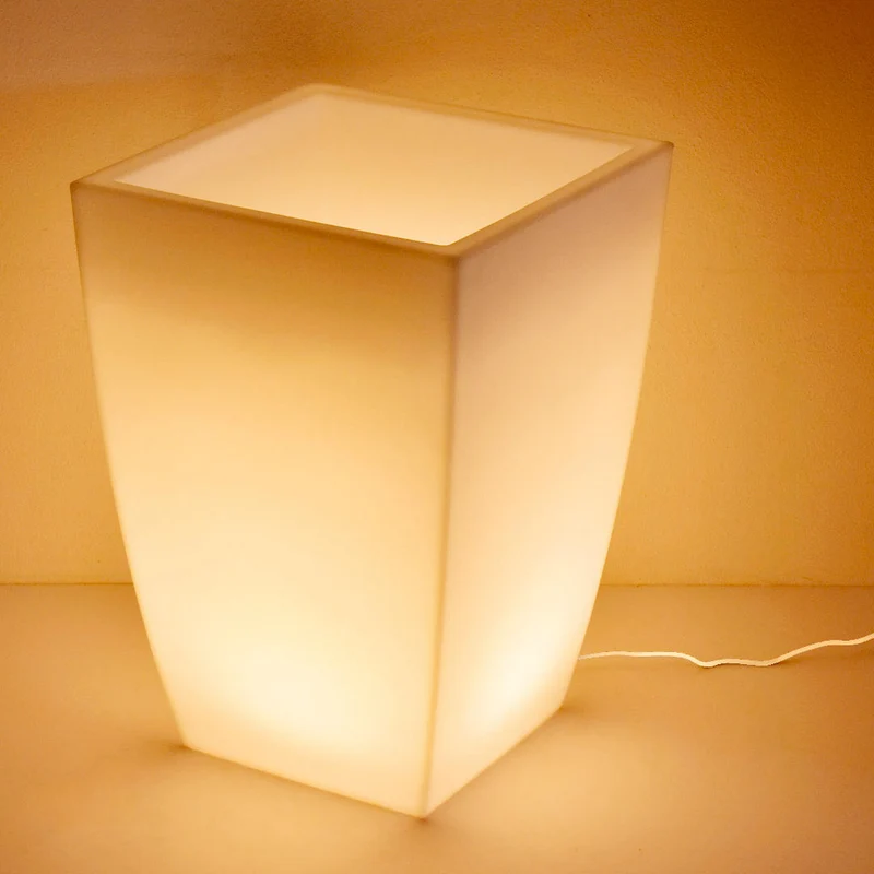 Vaso Luminoso da Giardino a LED 40x40x57 cm in Resina 5W Jasmine Bianco Caldo