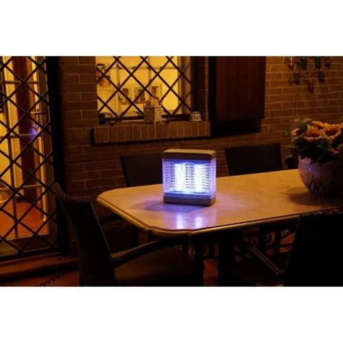 Elettro Insetticida Anti Zanzare A Luce Led Cube Zan