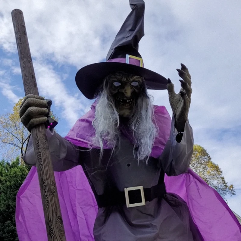 Halloween Scary Witch Standing Garden Decoration with Glowing Eyes