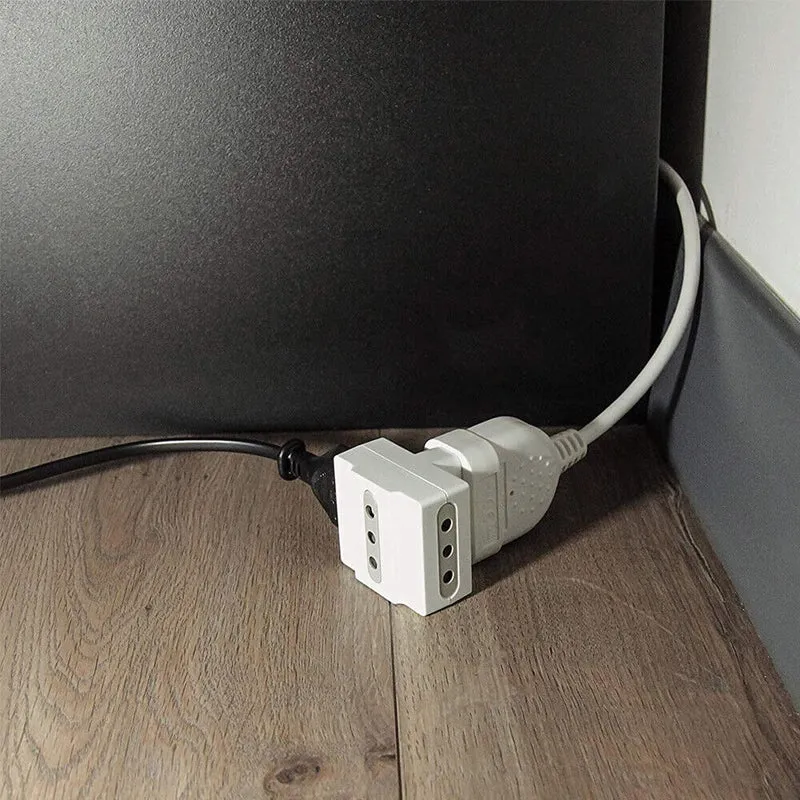 Mini Prolunga Elettrica Salvaspazio 20 cm Spina Presa Piccola 10A Bianco