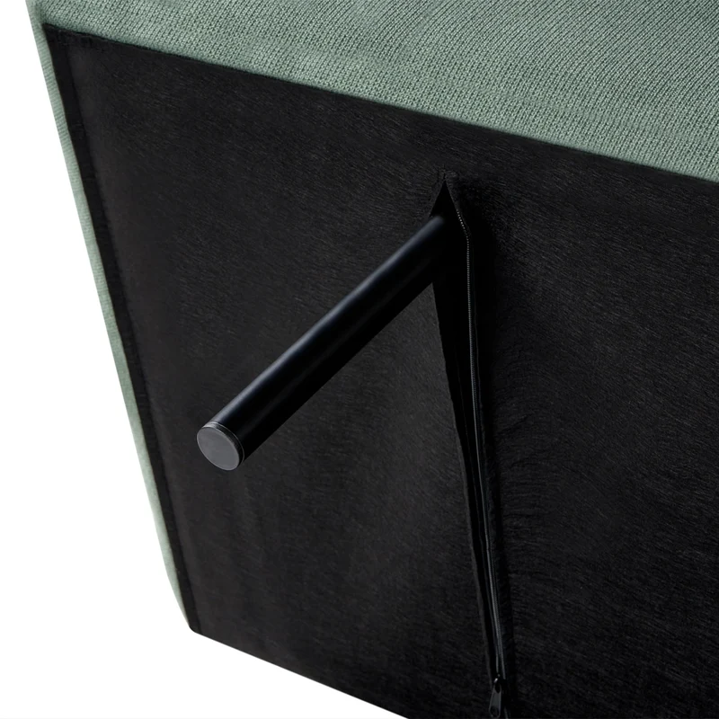 Divano letto verde chiaro rivestito in tessuto con gambe in legno 2 posti schienale trapuntato seduta imbottita design moderno senza braccioli