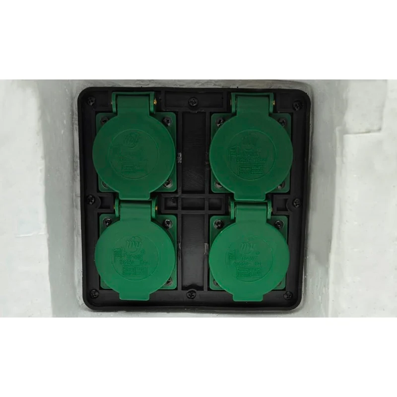 Presa Elettrica da Esterno 4 Spine Impermeabile Design Intelligente Resina Bianca