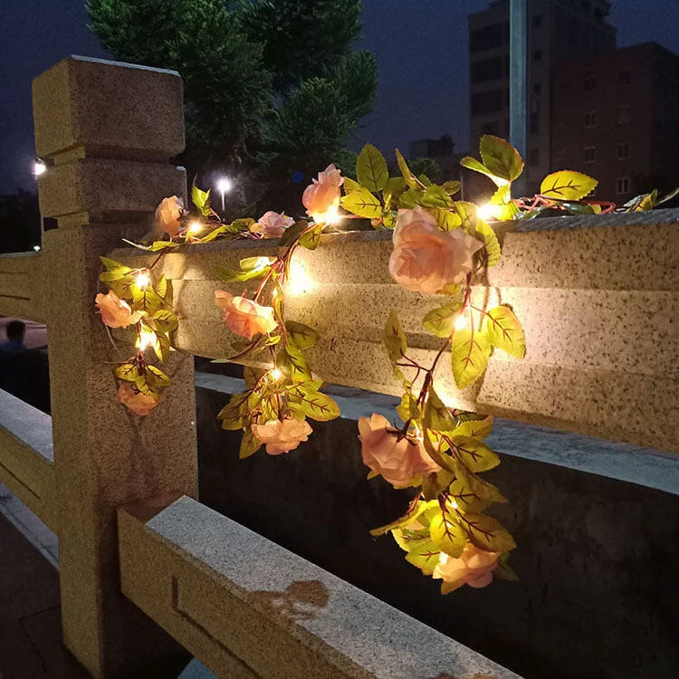 Waterproof outdoor LED lamp with rose-shaped string lights