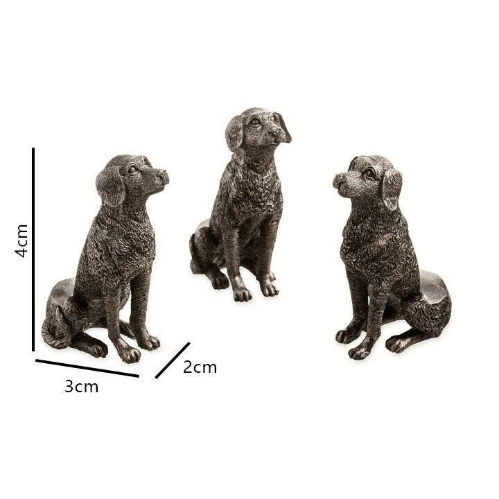 Set of garden pot supports shaped like animals