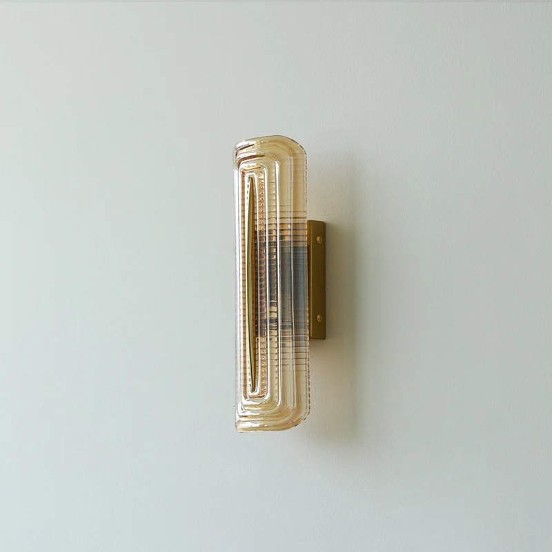 Modern curved LED wall lamp for interior lighting