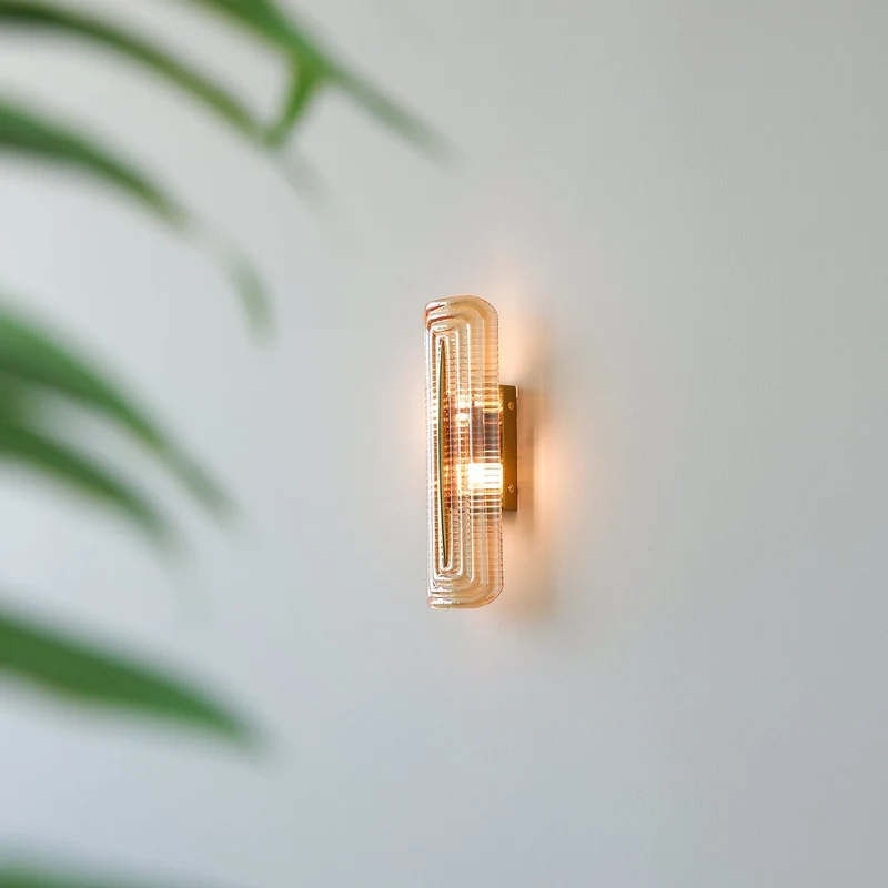 Modern curved LED wall lamp for interior lighting