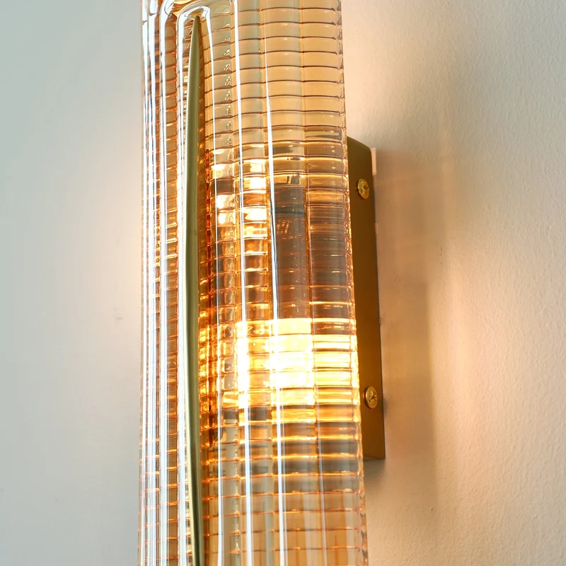 Modern curved LED wall lamp for interior lighting