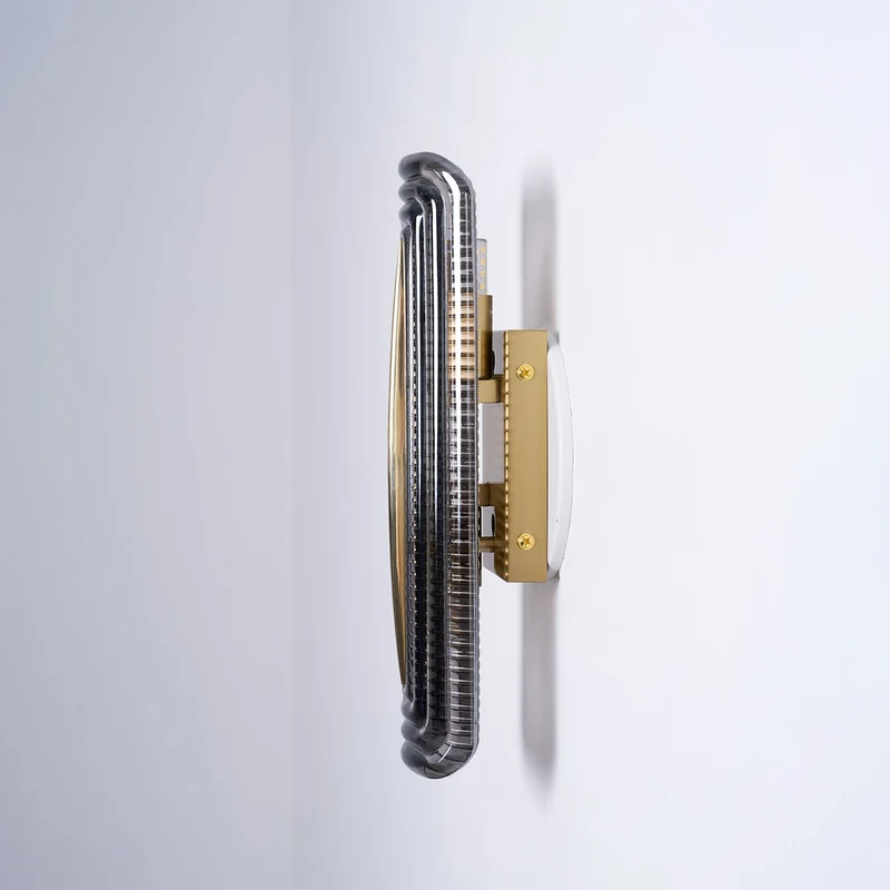 Modern curved LED wall lamp for interior lighting