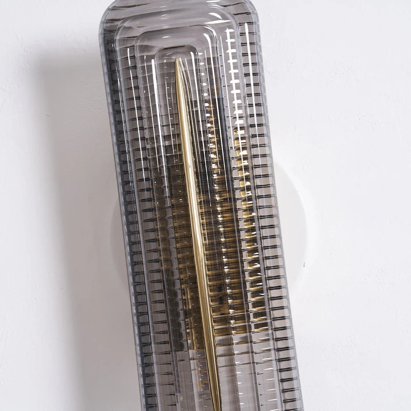 Modern curved LED wall lamp for interior lighting