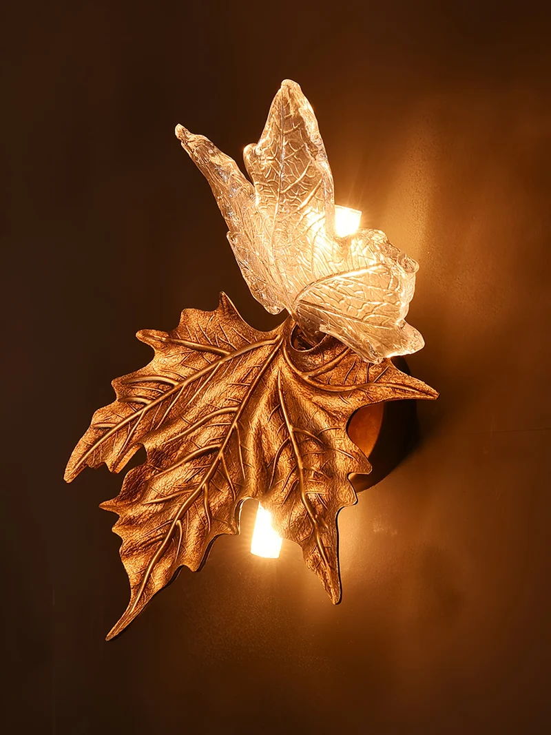 Folio Leaves wall sconce