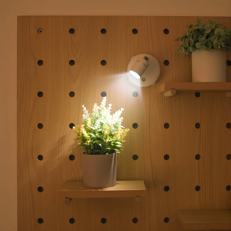 Wireless adjustable wall spotlight with remote control
