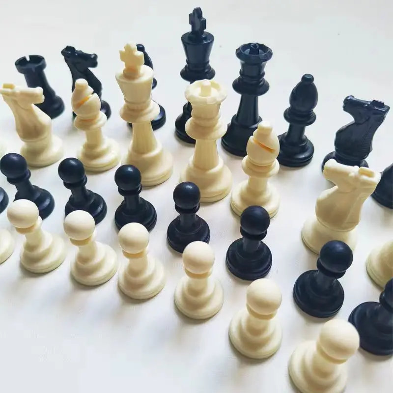 Chessora Complete Houten Schaakset – 32-Delige Set van Hoogwaardig Hout, Klassiek Ontwerp voor Beginners & Gevorderden