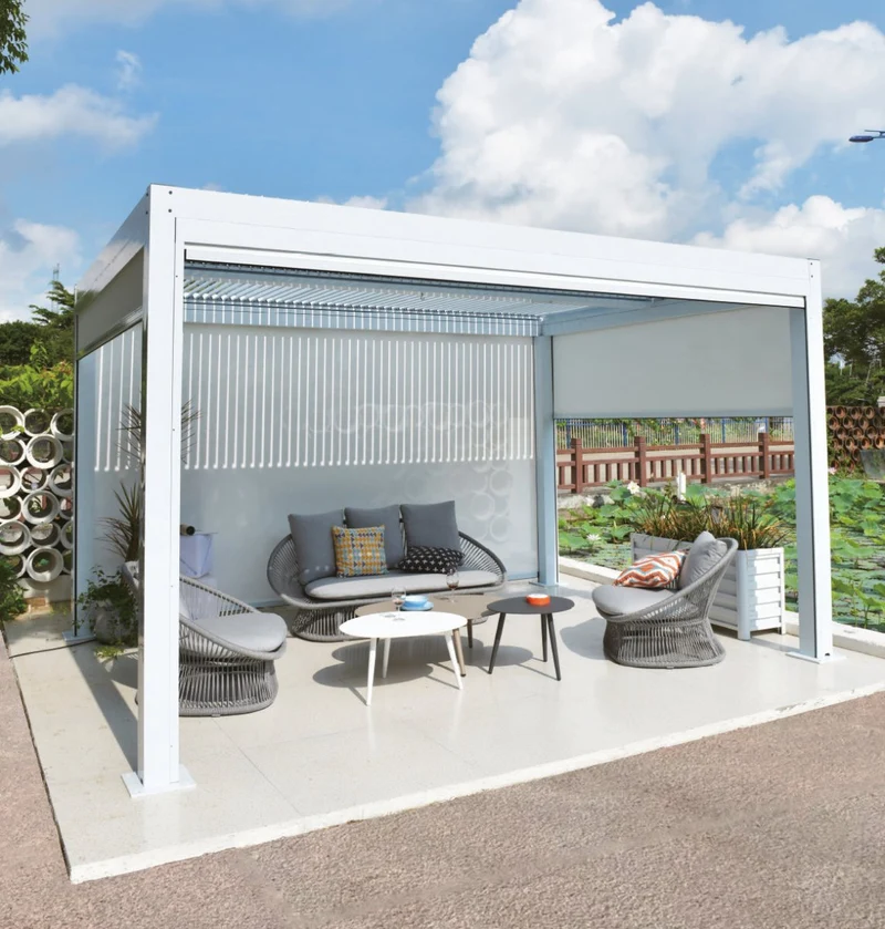 Tenda laterale bianca per pergola bioclimatica Gaia Xone
