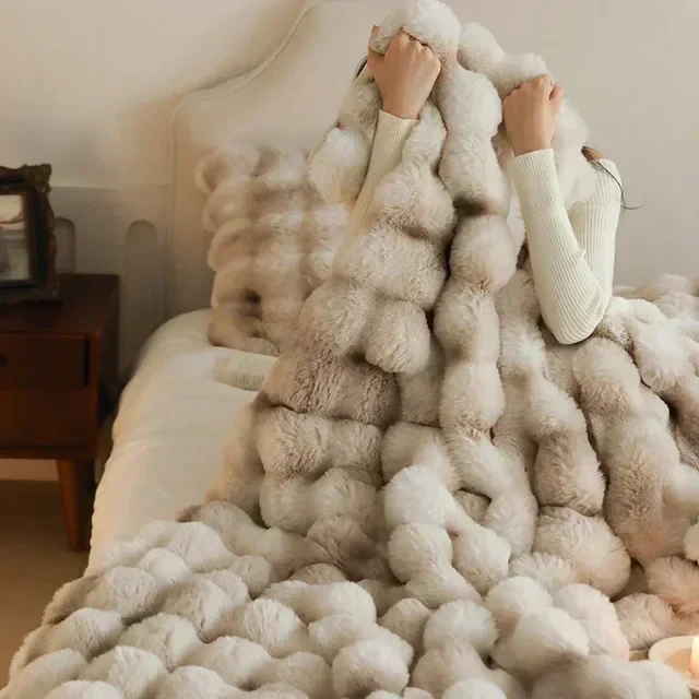Portable soft and fluffy sofa blanket