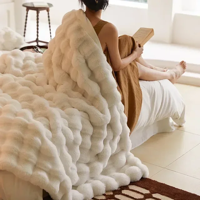 Portable soft and fluffy sofa blanket