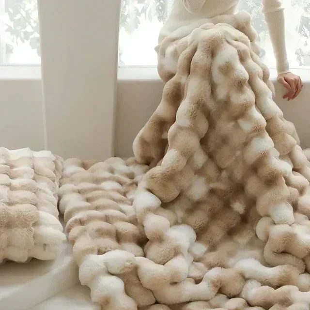 Portable soft and fluffy sofa blanket