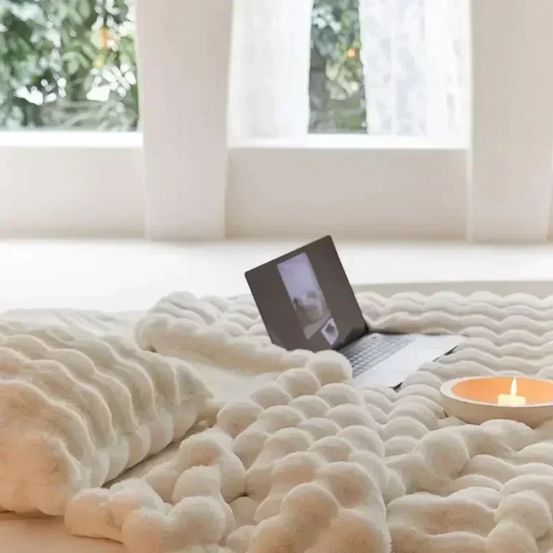Portable soft and fluffy sofa blanket