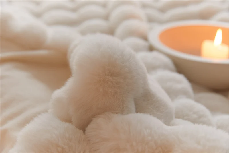 Portable soft and fluffy sofa blanket