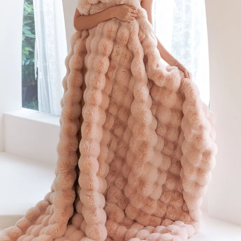 Portable soft and fluffy sofa blanket