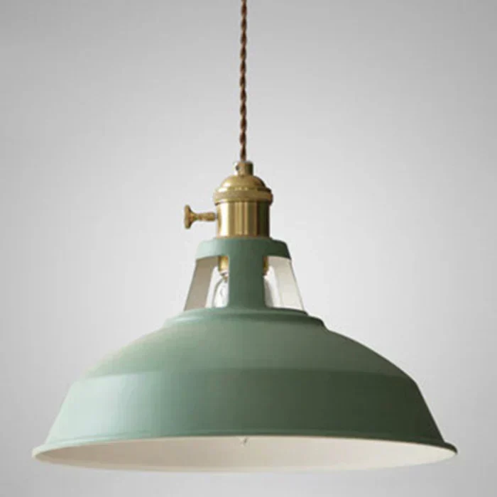 Versatile vintage-style pendant lamp