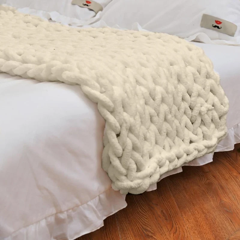 Soft Thick Woven Throw for Sofa and Bed
