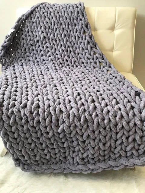 Soft Thick Woven Throw for Sofa and Bed