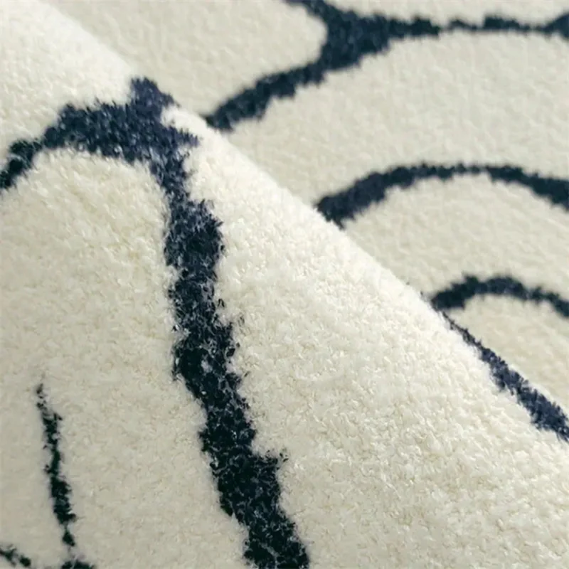 Monochrome Home Rug – Modern and Easy to Clean