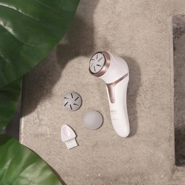 Cecotec Bamba SkinCare Limapiedi Elettrica - Batteria Ricaricabile - Dischi di Diverse Durezze - Funzione Aspirazione - Uso Wireless e con Cavo - Autonomia 100min - Colore Bianco e Rosa