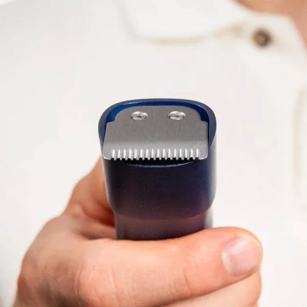 Cecotec PrecisionCare Barber Pro Rifilatore Barba Wireless - Autonomia 90min - Lame in Acciaio Inox - Pettini Regolabili - Rotella di Regolazione - IPX7 - Display LED - Colore Blu Marino