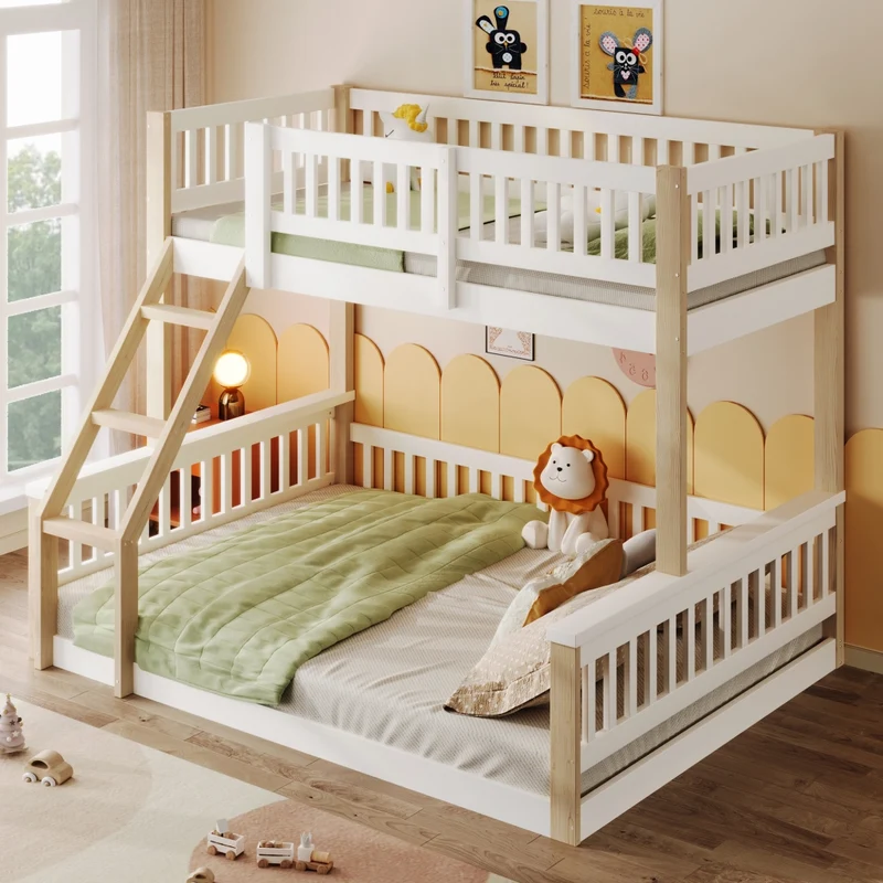 Letto a castello 90x200 e 140x200 con scala e sponde; pino; bianco e legno naturale