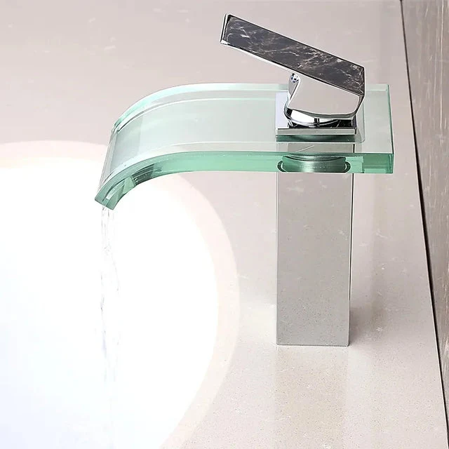 Robinet Cascade Luxe - StreamFlow - Salle de Bain