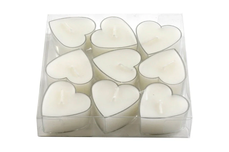 9 TEALIGHTS A FORMA DI CUORE COLOR CREMA