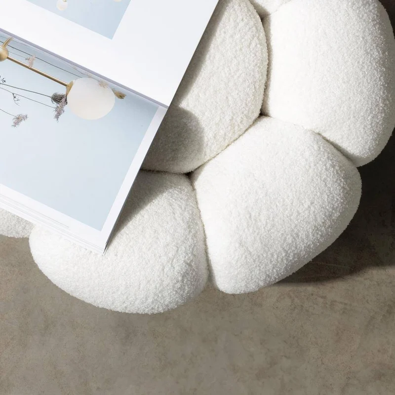 Pouf PERLE, Bianco Bouclé, Forme Arrotondate