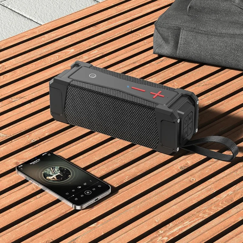 Altoparlante bluetooth portatile wireless 8w con ingresso aux scheda tf usb radio fm autonomia 6 ore ricarica rapida