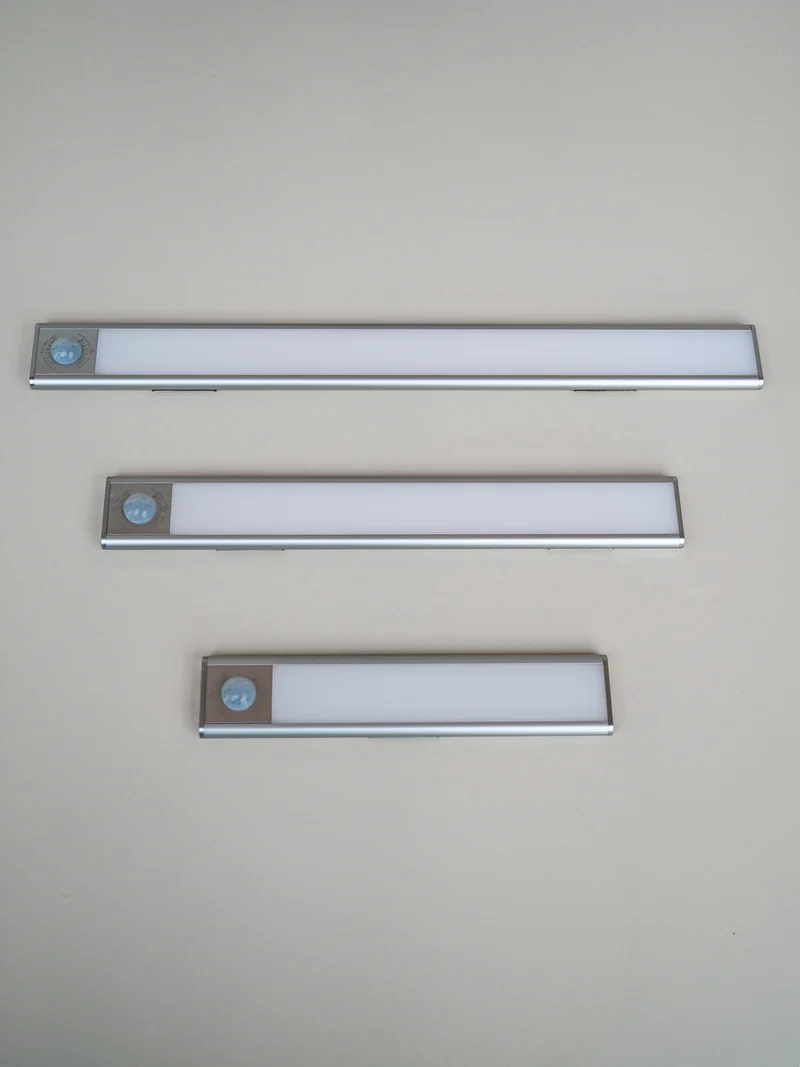 Der magnetische LED-Streifen - Offrotie-Lampe für Schränke, Küche, Bad - 3 Größen | Bewegungssensor | 3 Farbtemperaturen