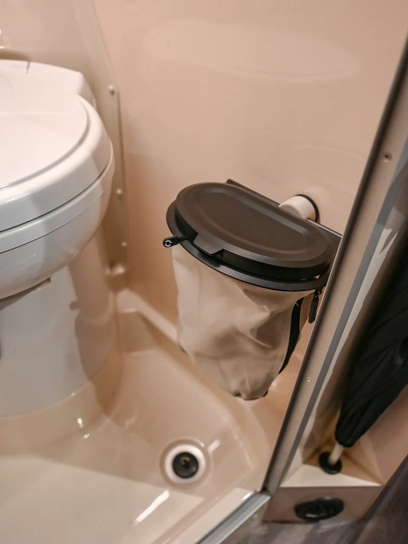 Der Flextrash Abfalleimer - Klein 3 Liter - Tragbar für Vanlife