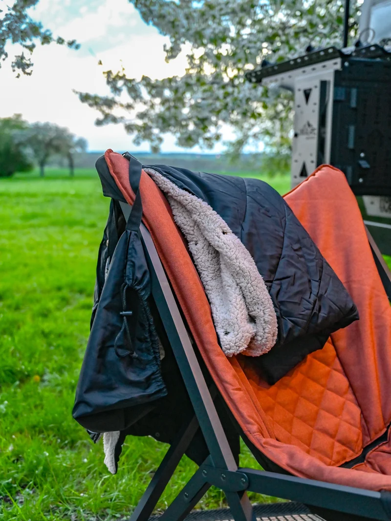 Die Decke – Offrotie kuschelig warme Decke – weich und nachhaltig fürs Vanlife