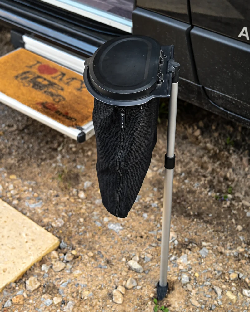 Der Flextrash Campstick – Tragbar für das Vanlife