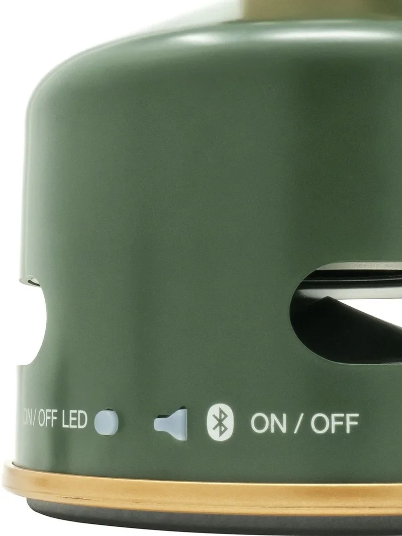 Die LED-Laterne mit Lautsprecher – Batteriebetrieben – Tragbar für das Vanlife