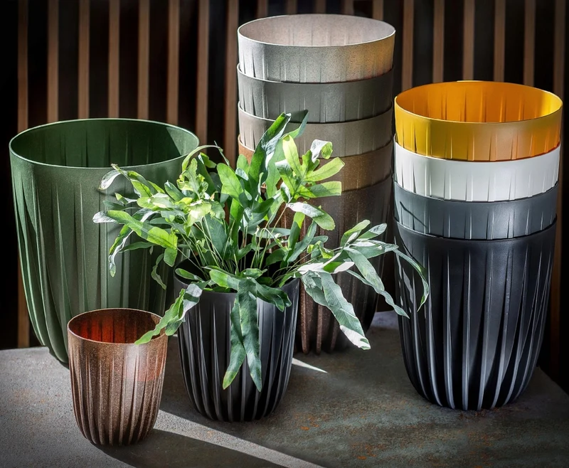 Vaso da fiori KADAX con inserto, rotondo, 25x30 cm, con coperchio in plastica.