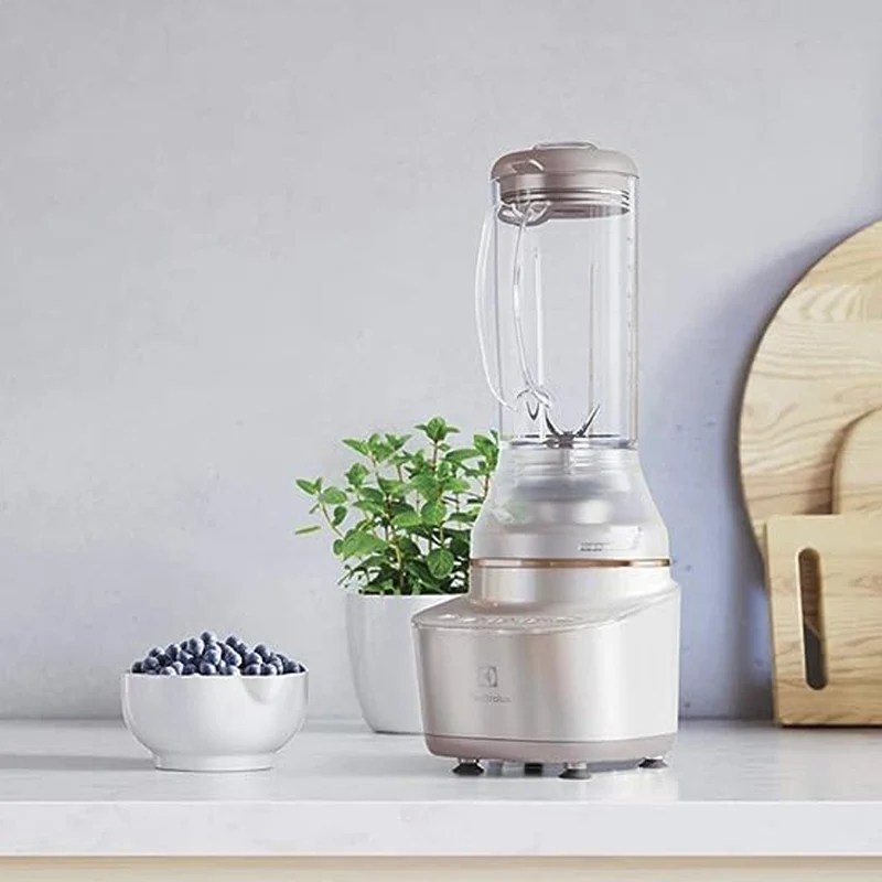 Frullatore Electrolux Explore 7 Potenza 230 Watt Capacità 0.6 Litri 2 Velocità