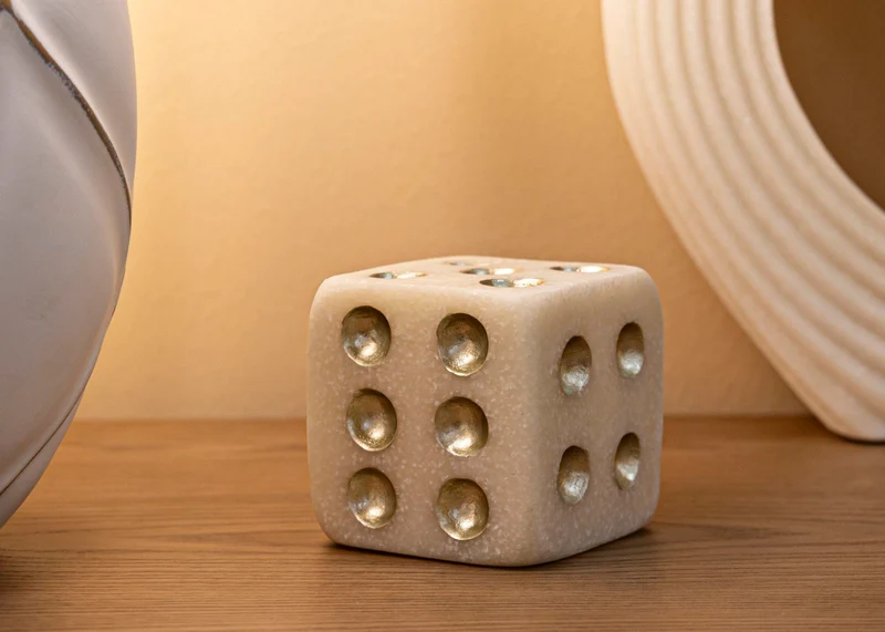 Decorazione Dado Quarzy 8x8x8 cm in Resina Bianco e Oro