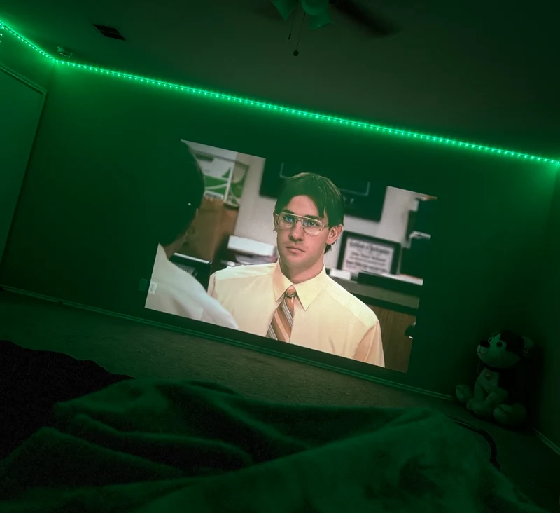 Mini Beamer – Draadloos Schermspiegelen, 1080p Ondersteuning & Ingebouwde Speaker