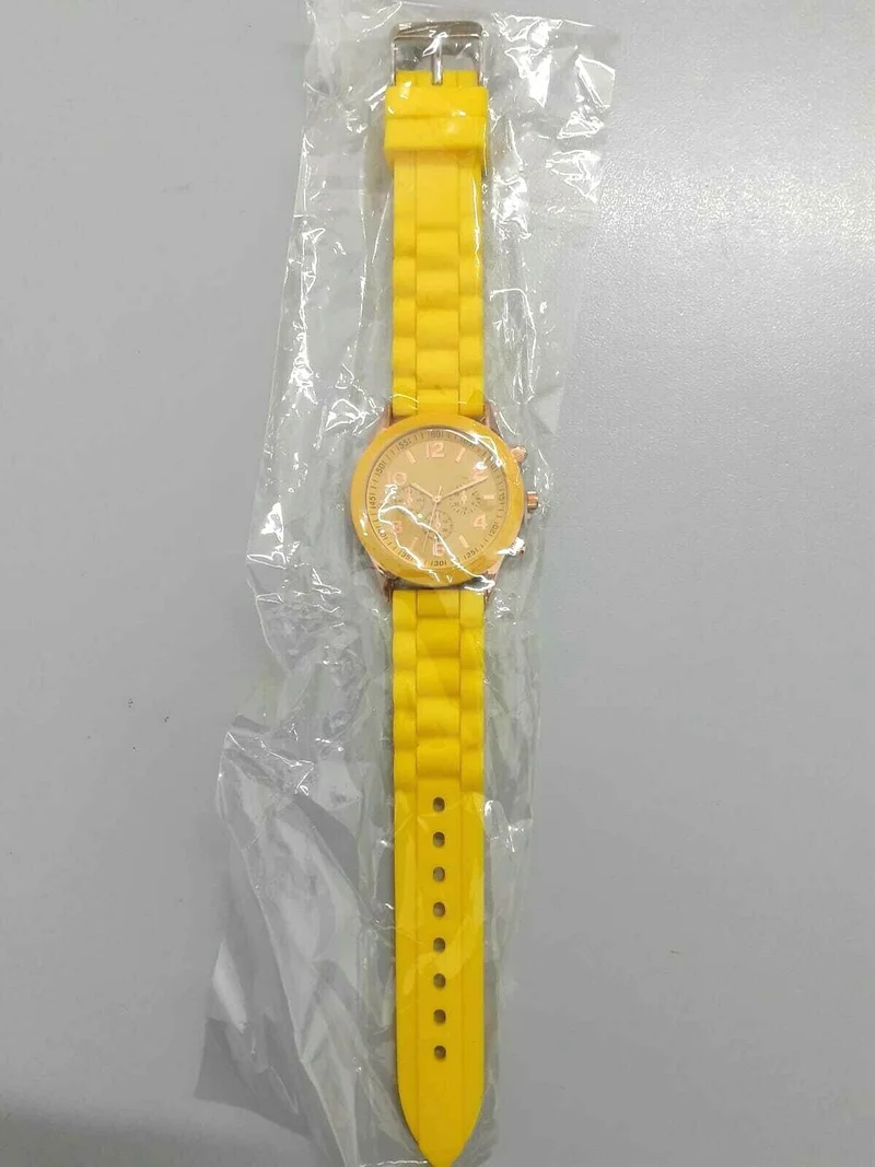 OrologiO da polso in gelatin al quarzo cinturino in silicone di moda Uom.Do.rag