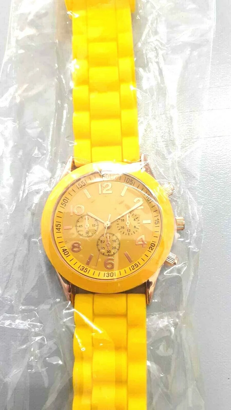 OrologiO da polso in gelatin al quarzo cinturino in silicone di moda Uom.Do.rag