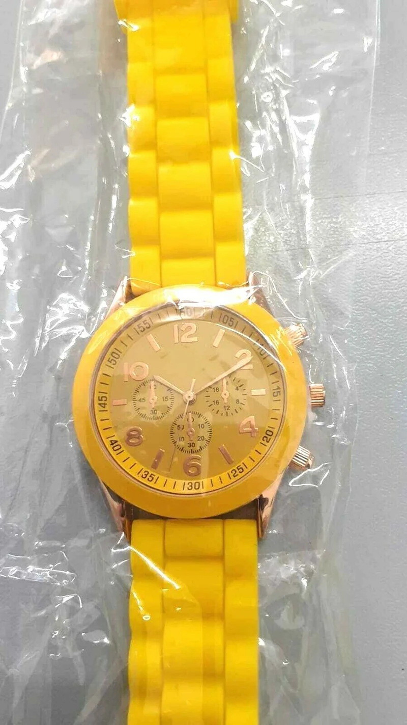 OrologiO da polso in gelatin al quarzo cinturino in silicone di moda Uom.Do.rag