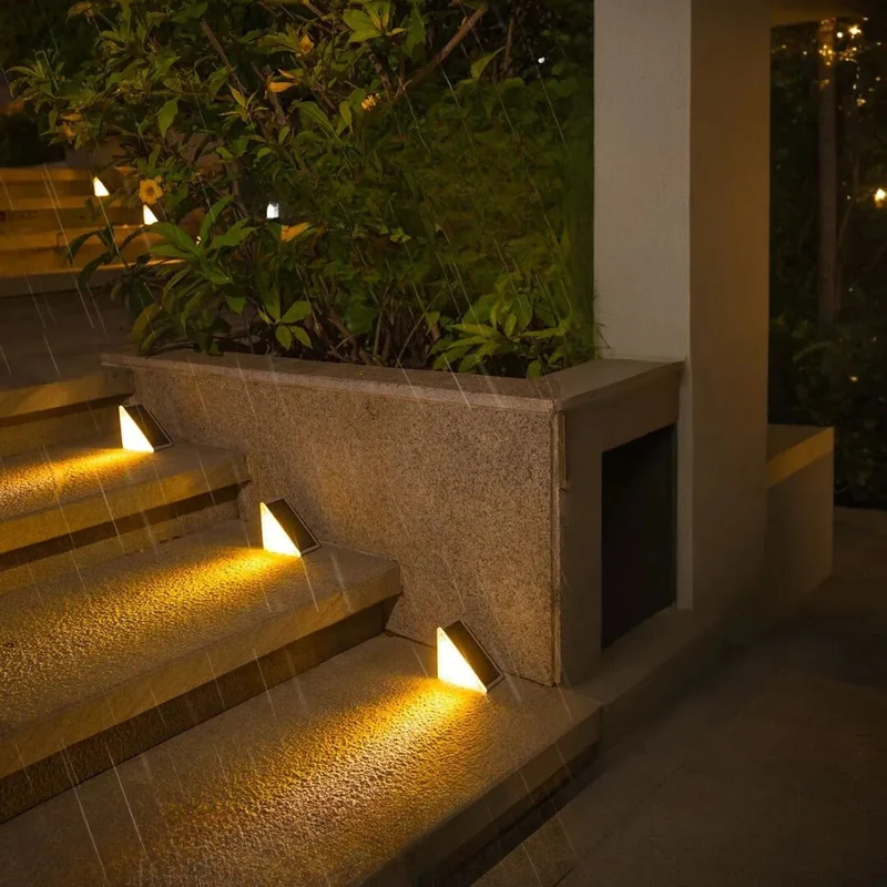 Solura – Zonne-energie traplamp met sensor & waterdicht LED licht