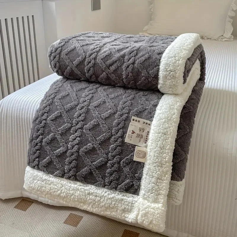 Soft Double-Sided Sherpa Fleece Blanket